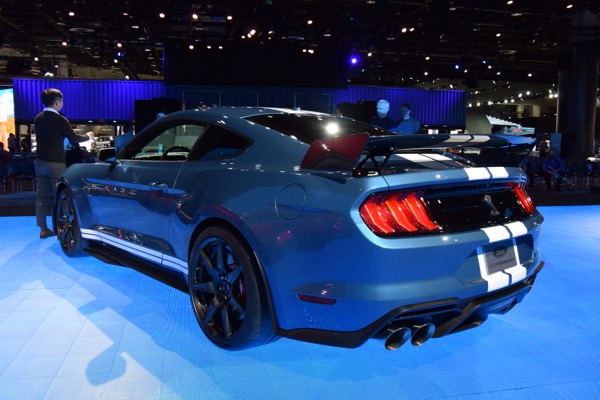 スープラ主査も気になる存在 マスタング シェルビーgt500は700馬力以上 ドライバーweb クルマ好きの 知りたい がここに