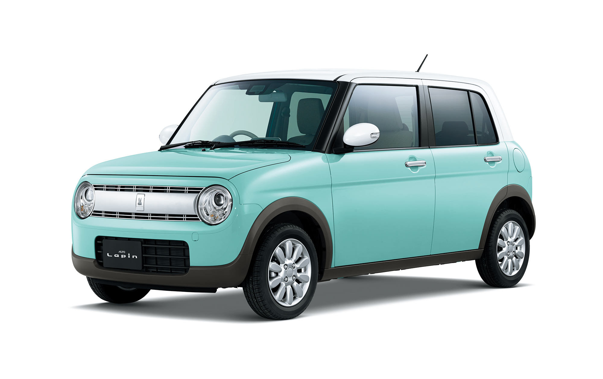 スズキ、「アルト ラパン」の安全装備を充実するなど、一部仕様変更し