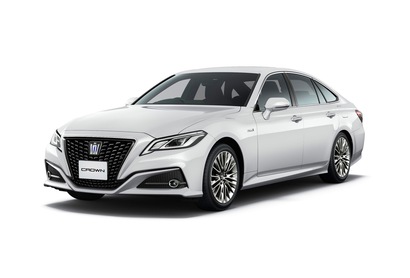 上質感アップと快適・安全装備が充実。トヨタ クラウン特別仕様車