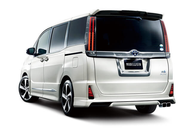 モデリスタ、ノア特別仕様車”W×B”用のカスタマイズアイテム