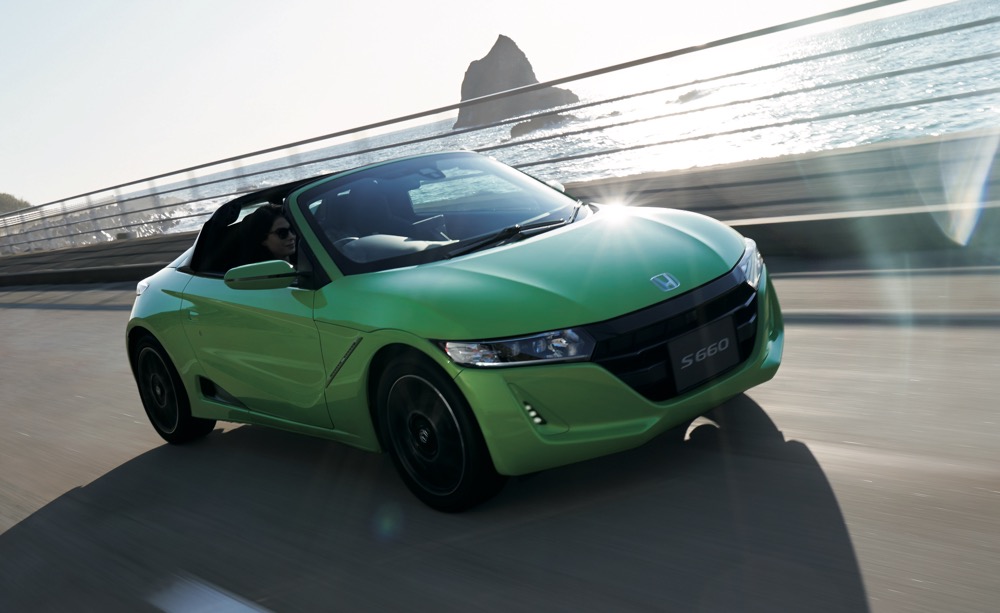 ホンダ、「S660」をマイナーチェンジ。明るいグリーンカラーを国内初
