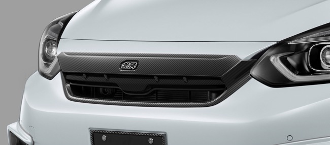 スポーティカスタムで差をつけろ 新型フィットにスポーティをプラスする無限パーツが発売 ドライバーweb クルマ好きの 知りたい がここに