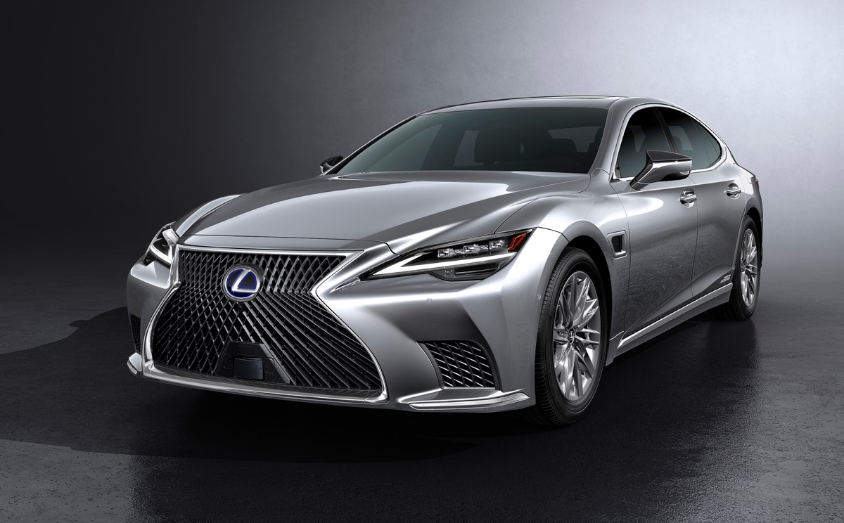 レクサスLS改良モデルを世界初公開。高速道路は「Lexus Teammate」で