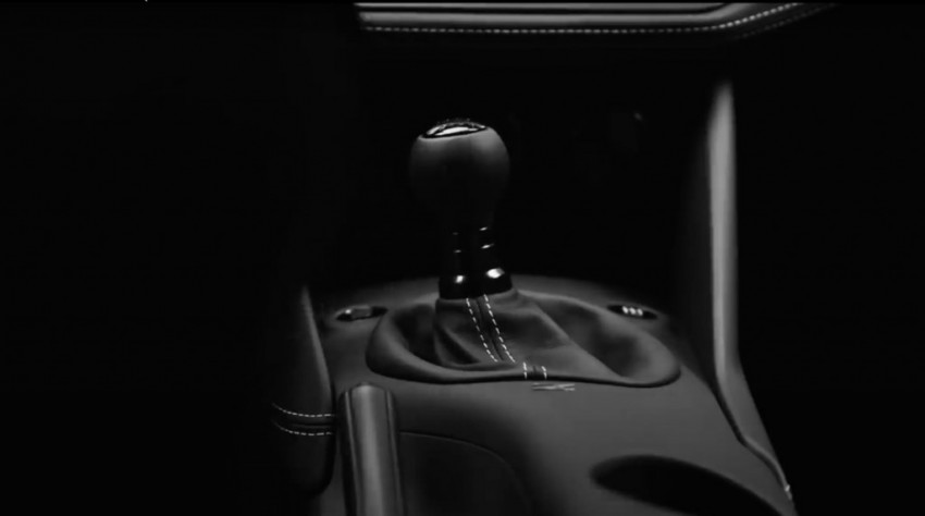 やっぱり次の「Z」もマニュアルだ！ 新型フェアレディZのシフトノブを