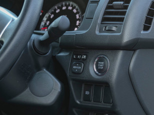 200系ハイエースをキーレスエントリー＆スタート化！ ヴァレンティから