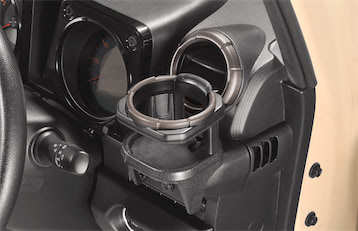 モニター募集あり まるで純正 をさらにブラッシュアップ 好評のジムニー専用ドリンクホルダーにハイエンド仕様が登場 カーメイト ドライバーweb クルマ好きの 知りたい がここに