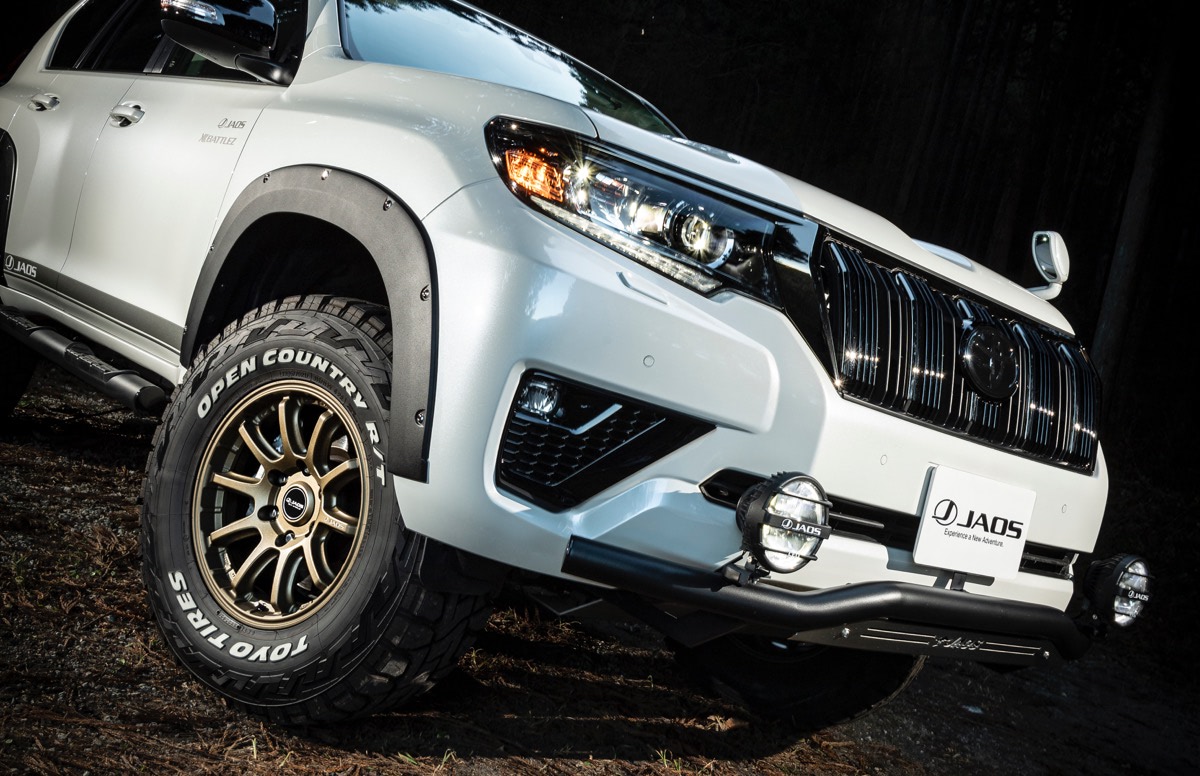 ラリーマシン直系スペックの「トライブ クロス」でランドクルーザー