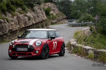 コロナ禍の年 1番売れた輸入車は 統計から見るニッポンの輸入車市場 ドライバーweb クルマ好きの 知りたい がここに