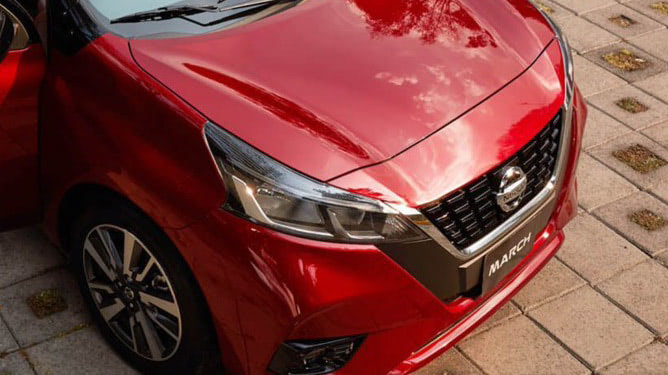 日産マーチに異変 メキシコ仕様の顔がキリリ ドライバーweb クルマ好きの 知りたい がここに 日産マーチに異変 メキシコ仕様の顔がキリリ ドライバーweb クルマ好きの 知りたい がここに