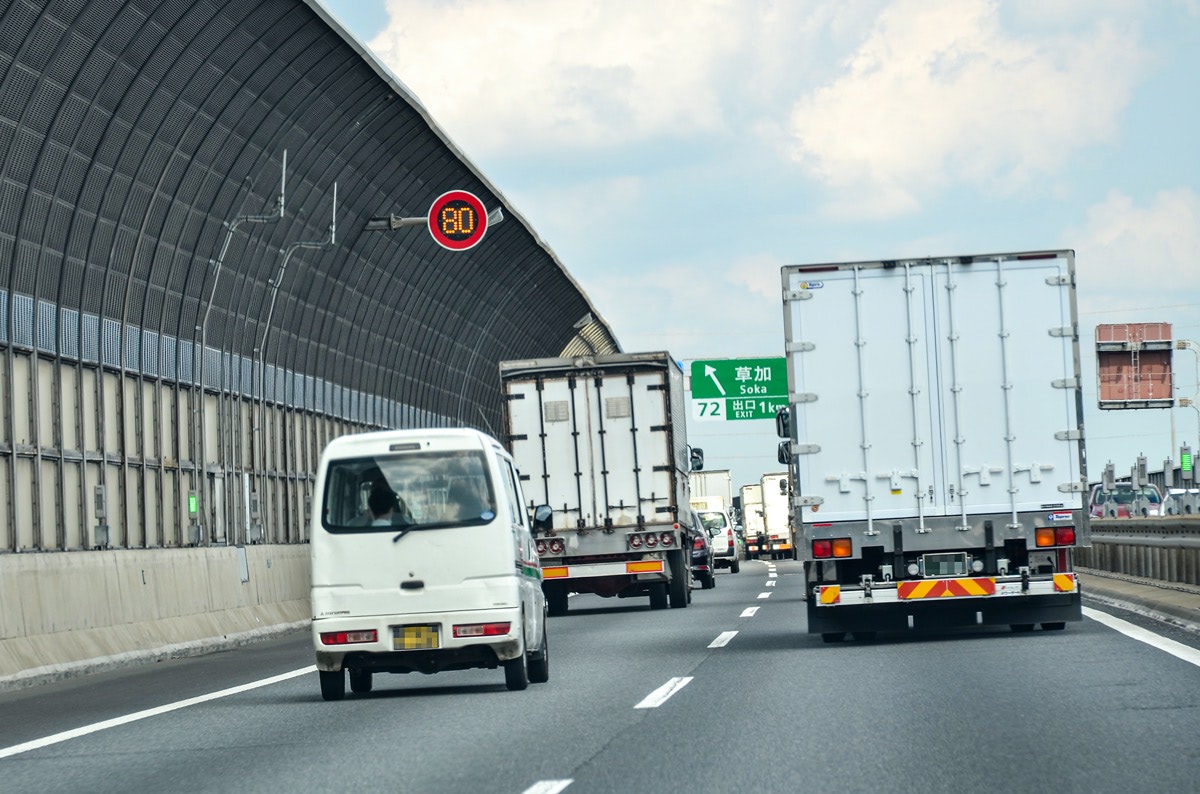 素朴な疑問…道路の制限速度って、どうやって決めているの? | ドライバーWeb|クルマ好きの“知りたい”がここに