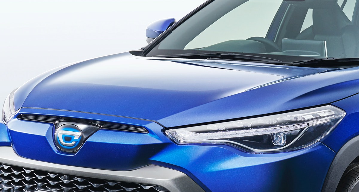 トヨタ新型suv カローラクロス 日本発売 海外仕様と顔が違った 価格は0万円切りからスタート ドライバーweb クルマ好きの 知りたい がここに