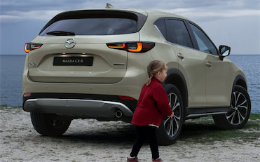 マツダcx 5の顔が変わった グリル内にライムグリーン 改良モデルを欧州で発表 ドライバーweb クルマ好きの 知りたい がここに