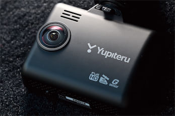 業界初の新スタイル3カメラモデル「marumie Y-3000」は、フロント＋