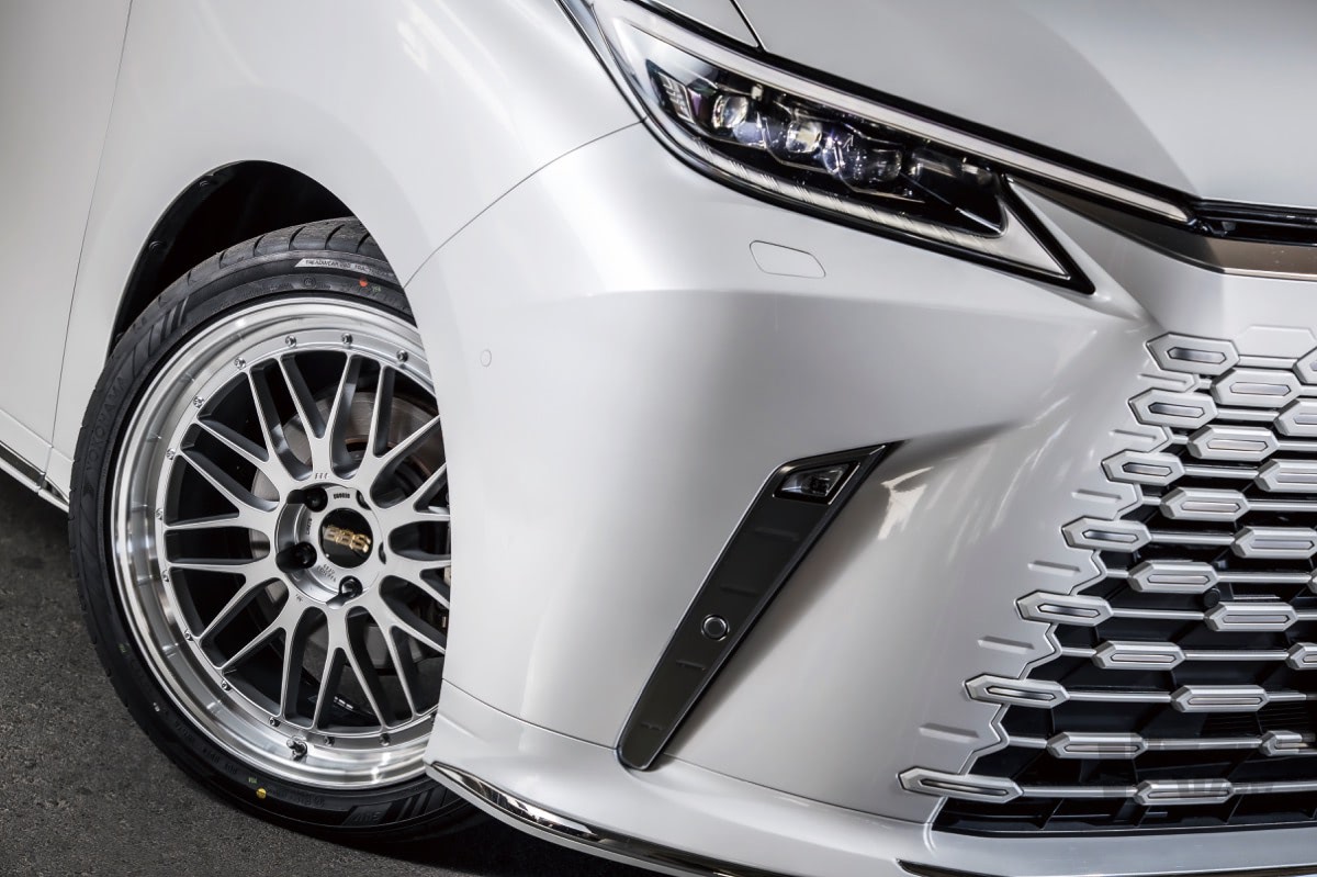 BBS 40アルヴェル、レクサスLM 超超ジュラルミン鍛造 1ピースホイール