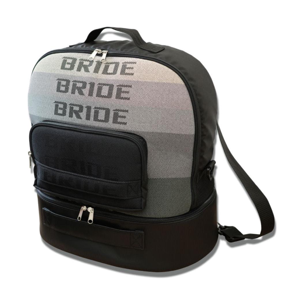 BRIDEファン待望！ レーシングギアを収納・携行できる職人仕上げ