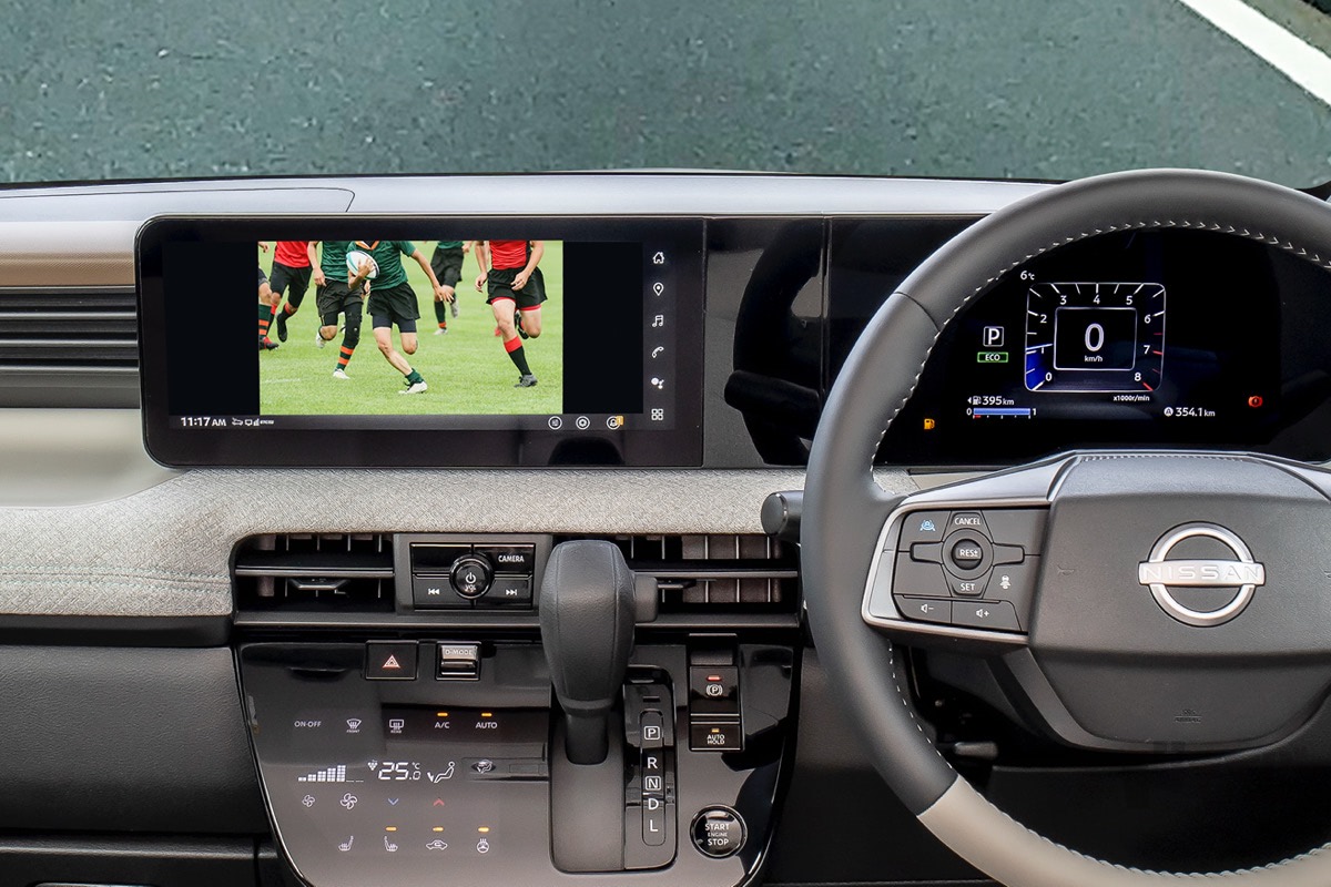 日産車への適合続々！ 走行中のテレビ視聴とカーナビの操作が可能に