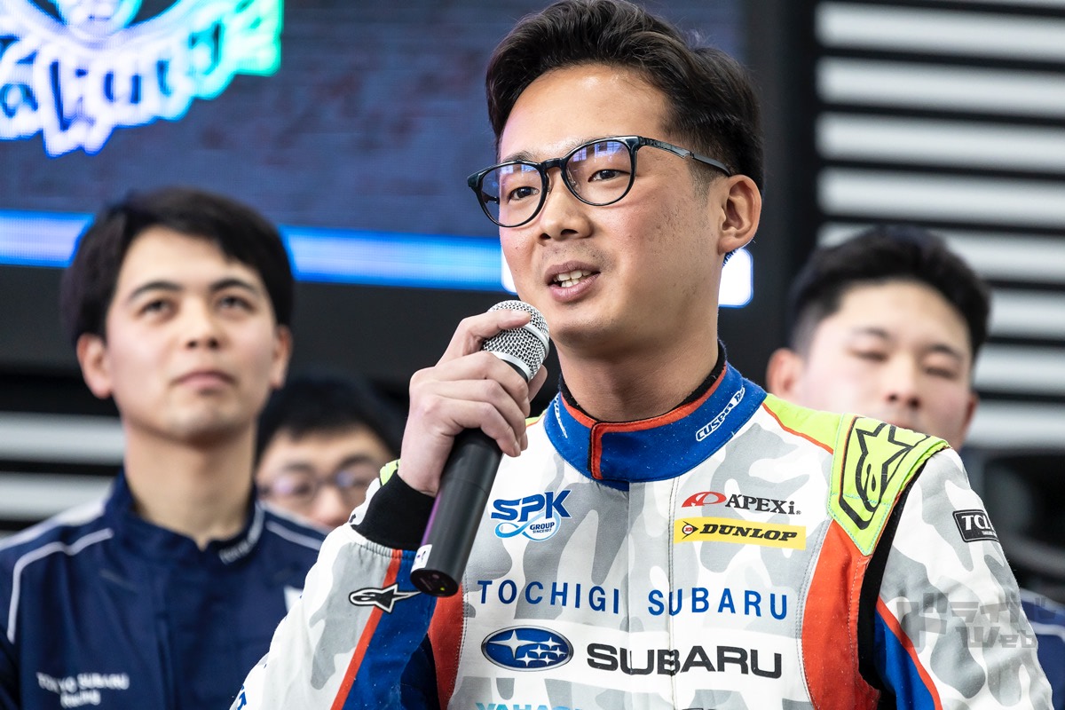 スバルのディーラーメカニックがGTドライバーと「共闘」で年間王者を 