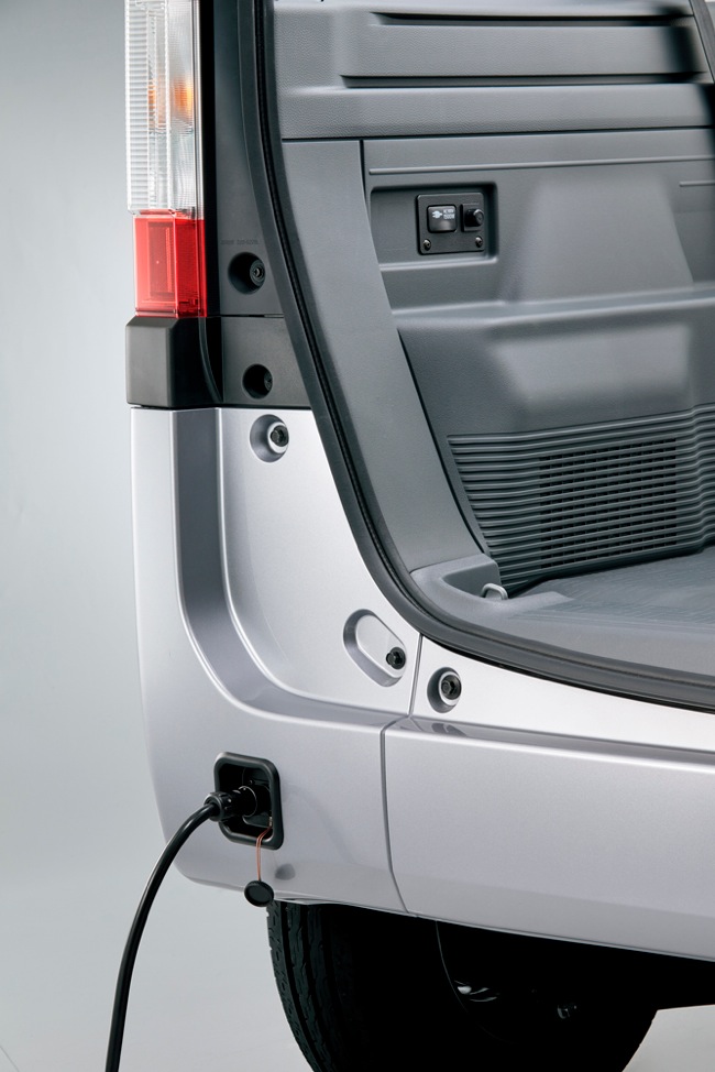 ホンダアクセス ｎ Van を使い倒すための便利なアイテムをどーんと大量ラインアップ ドライバーweb クルマ好きの 知りたい がここに